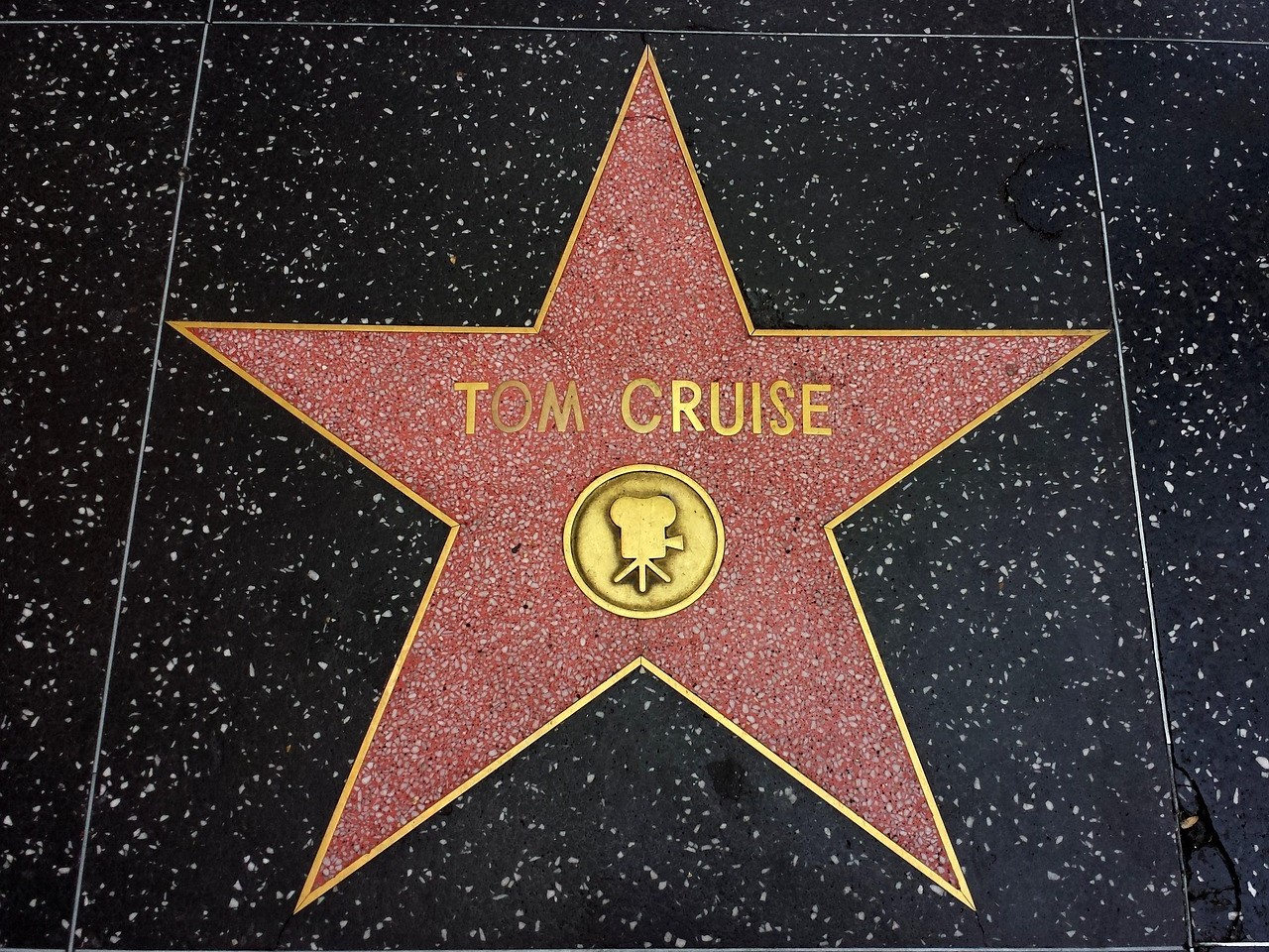 contratti attori di hollywood